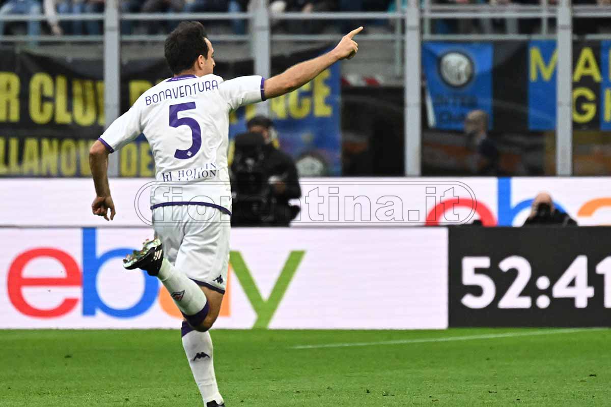 L'Inter spreca, la Fiorentina segna. Bonaventura colora San Siro di viola