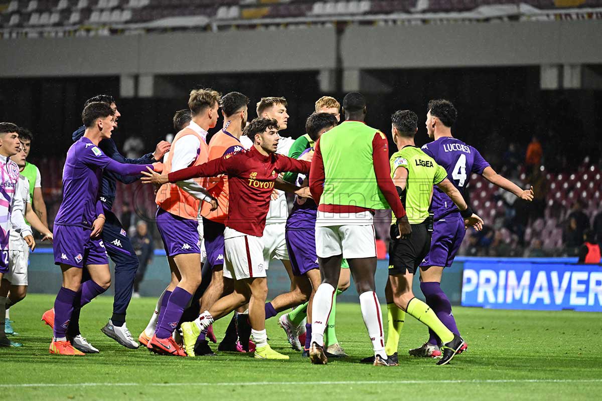 Coppa Italia Primavera: tensione al triplice fischio, dirigenti in campo (FOTO VI.IT)