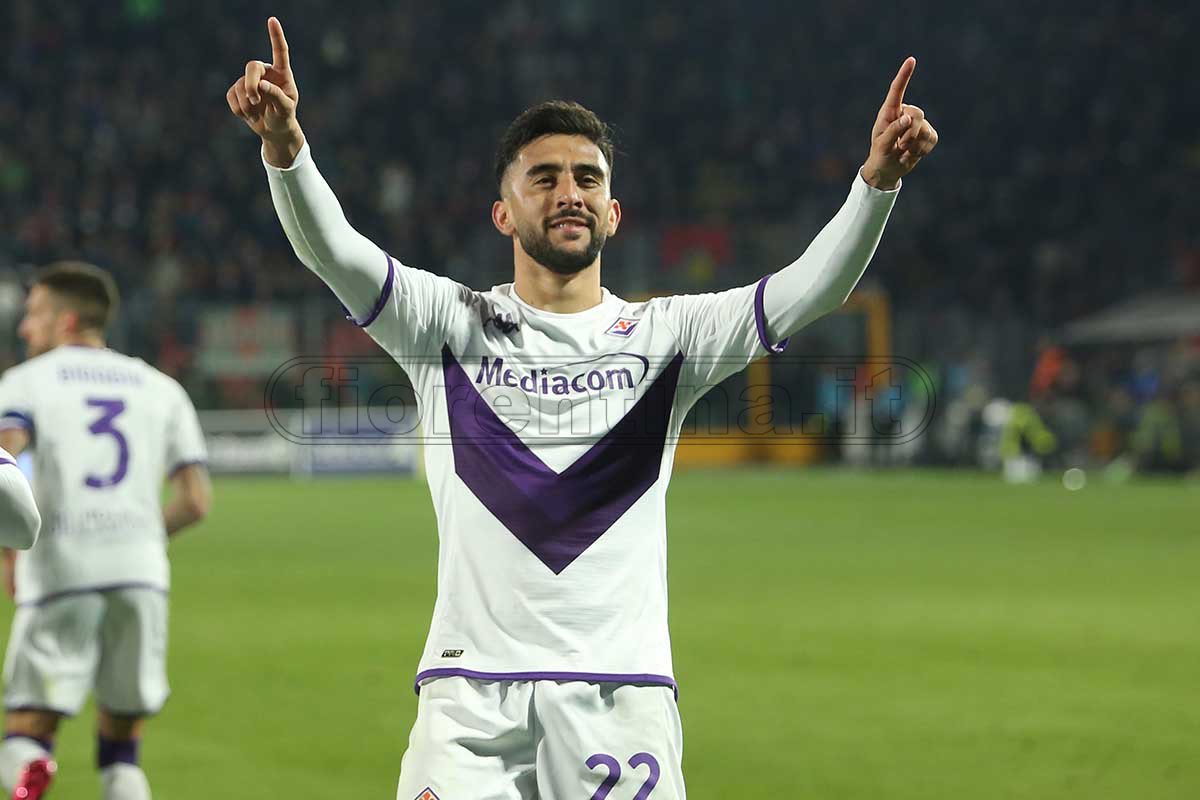 Compleanno in casa viola: Nico Gonzalez compie 25 anni! Gli auguri della Fiorentina