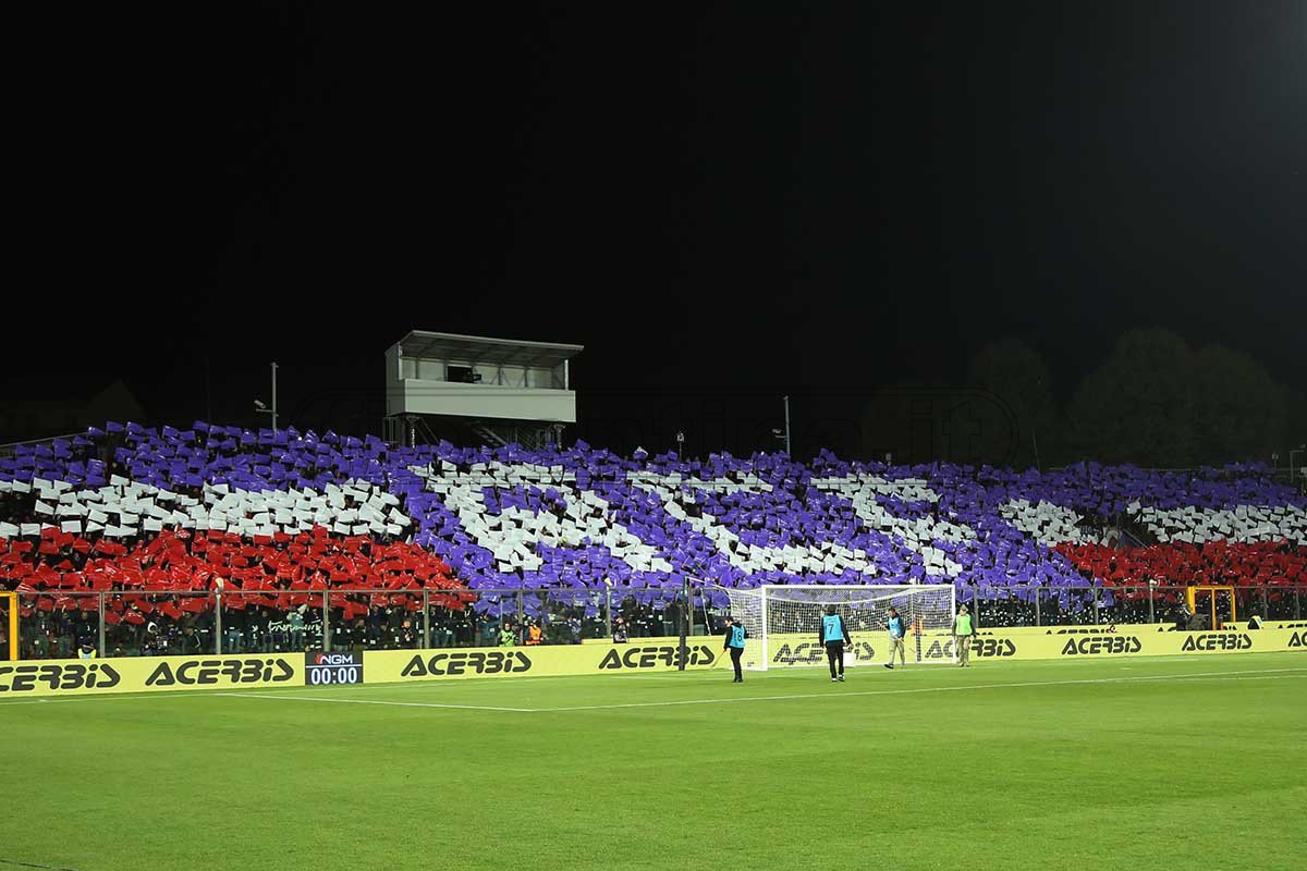 Quando l'euforia rende folli: c'è chi chiede come trovare biglietti per la finale di Supercoppa