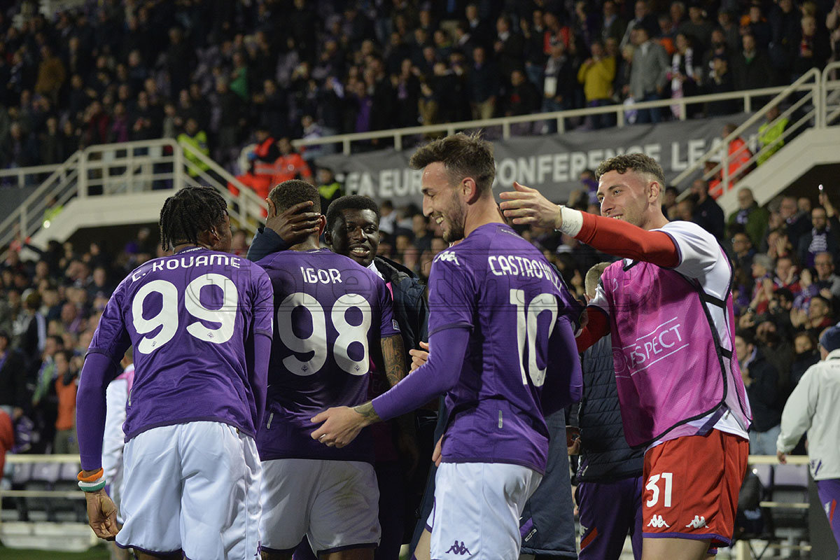 Paura e delirio al Franchi: Fiorentina, quando una sconfitta diventa festa