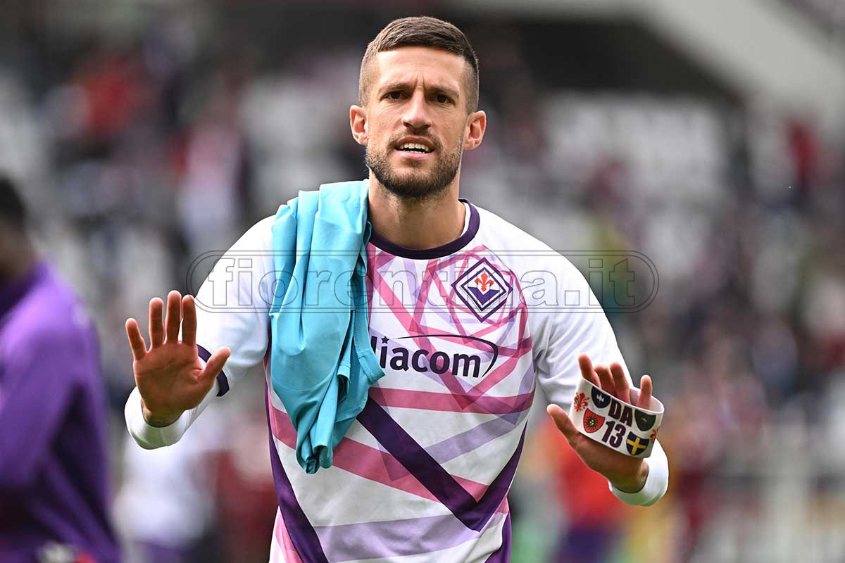 FORMAZIONI UFFICIALI: Jovic davanti, c'è Ikoné. Biraghi titolare