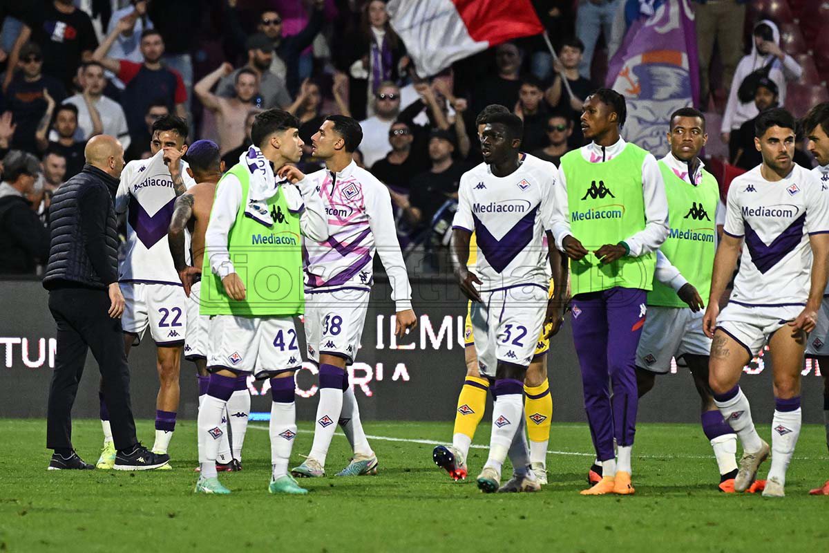 Fiorentina più un punto guadagnato che due persi. La difesa così è un problema in vista delle coppe