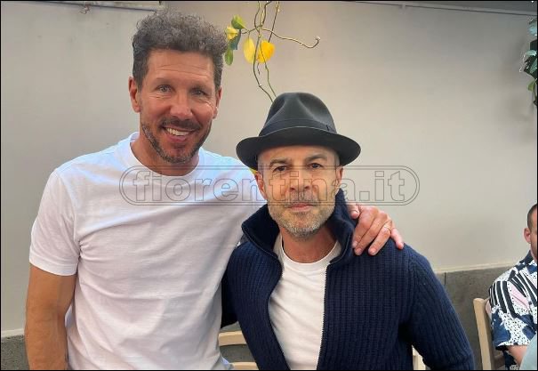Napoli-Fiorentina, in tribuna anche il Cholo Simeone: è già arrivato in città (FOTO)