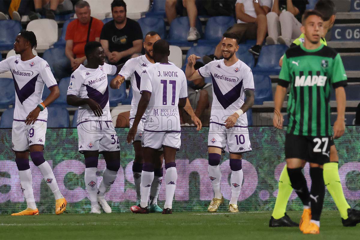 Viola, è un gran ben finale. Tre obiettivi centrati per Italiano. Ora un trofeo per evitare la bolla di sapone