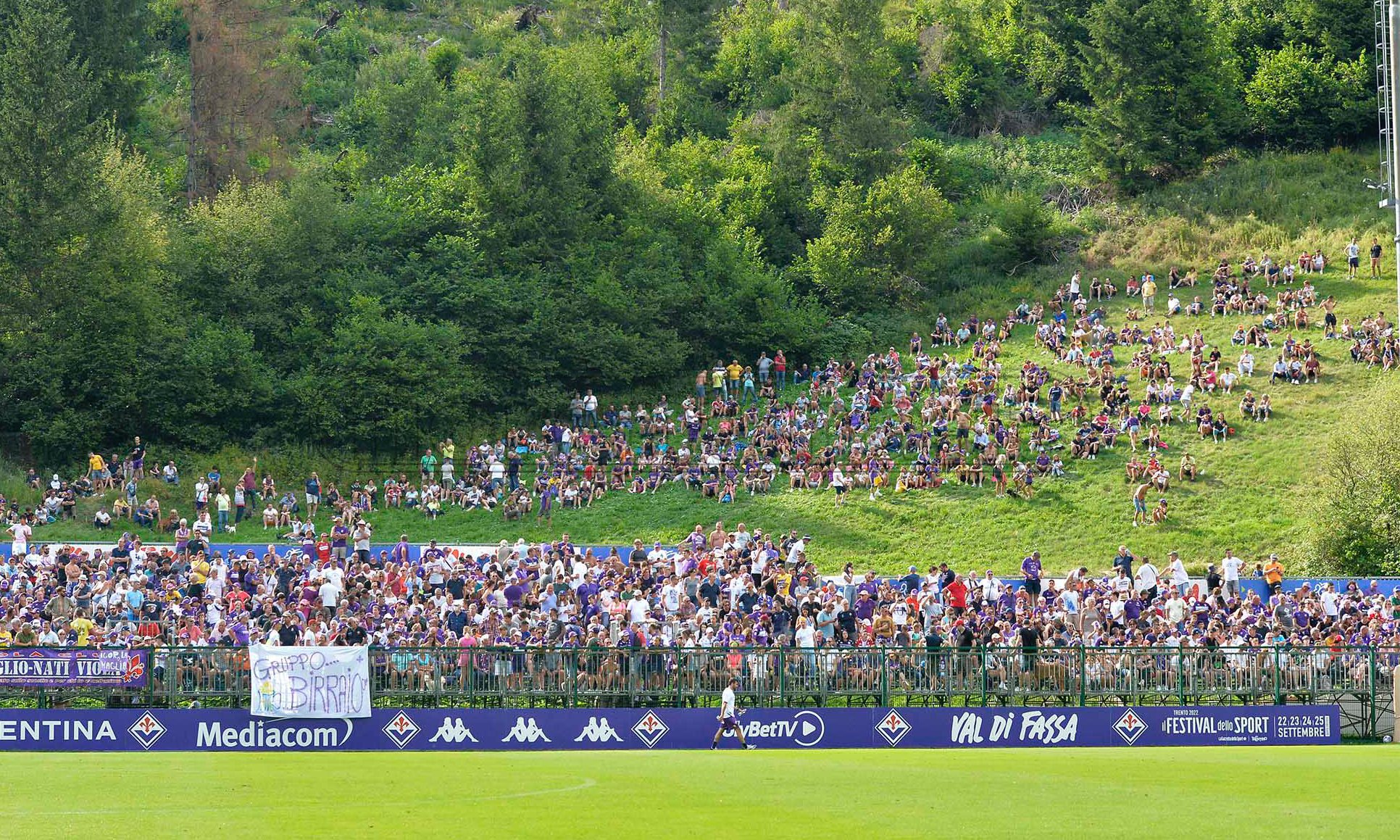 Amichevoli, da escludere l’ipotesi di spostarsi al Franchi. Tifosi al Viola Park, si procederà per gradi
