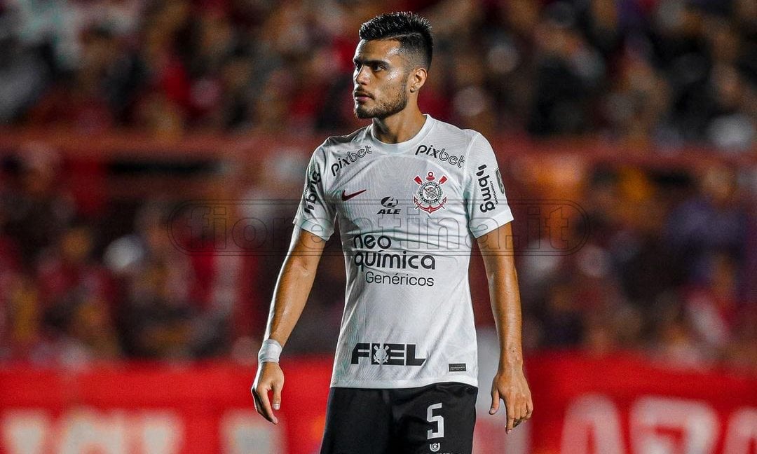 Burdisso consiglia Vera: ora o mai più. Il Corinthians vuole 12 milioni