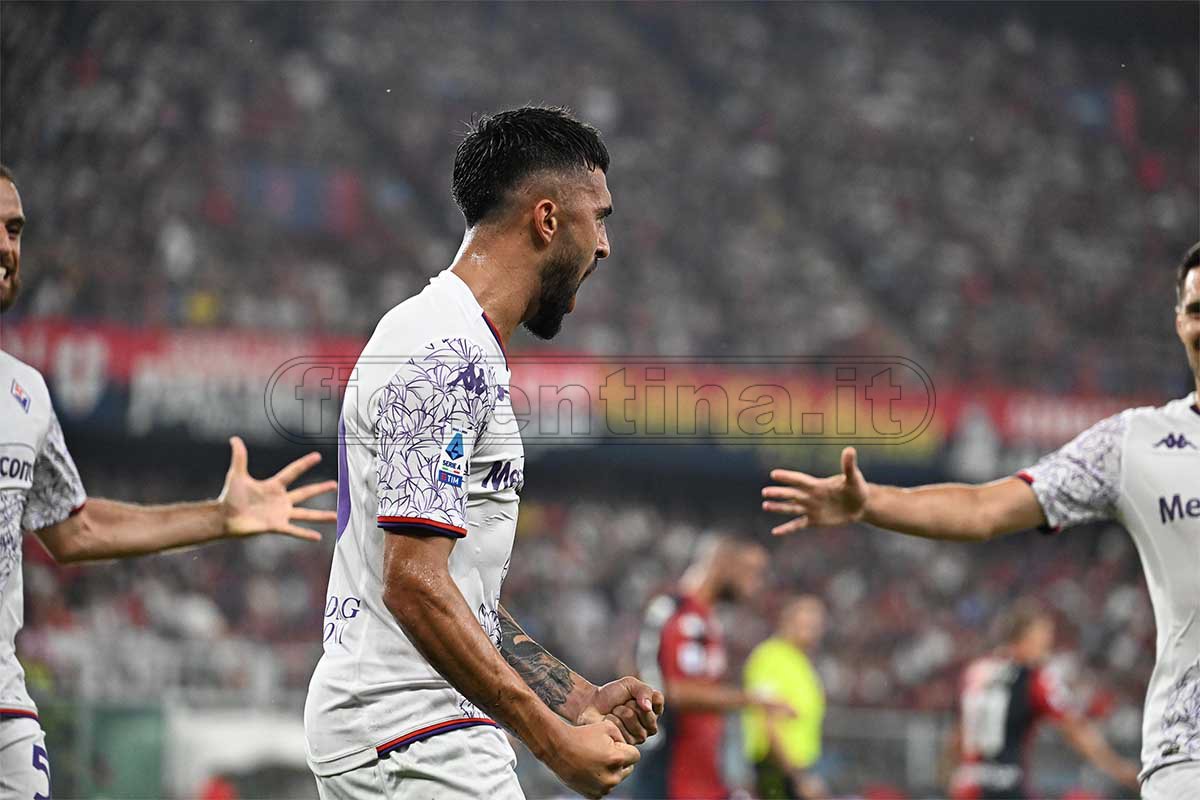 Uragano Fiorentina a Genova: gioco e gol