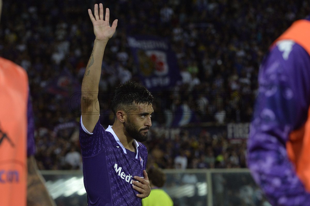 Gonzalez, notte da 10: due gol sotto la Fiesole e il coro dei tifosi