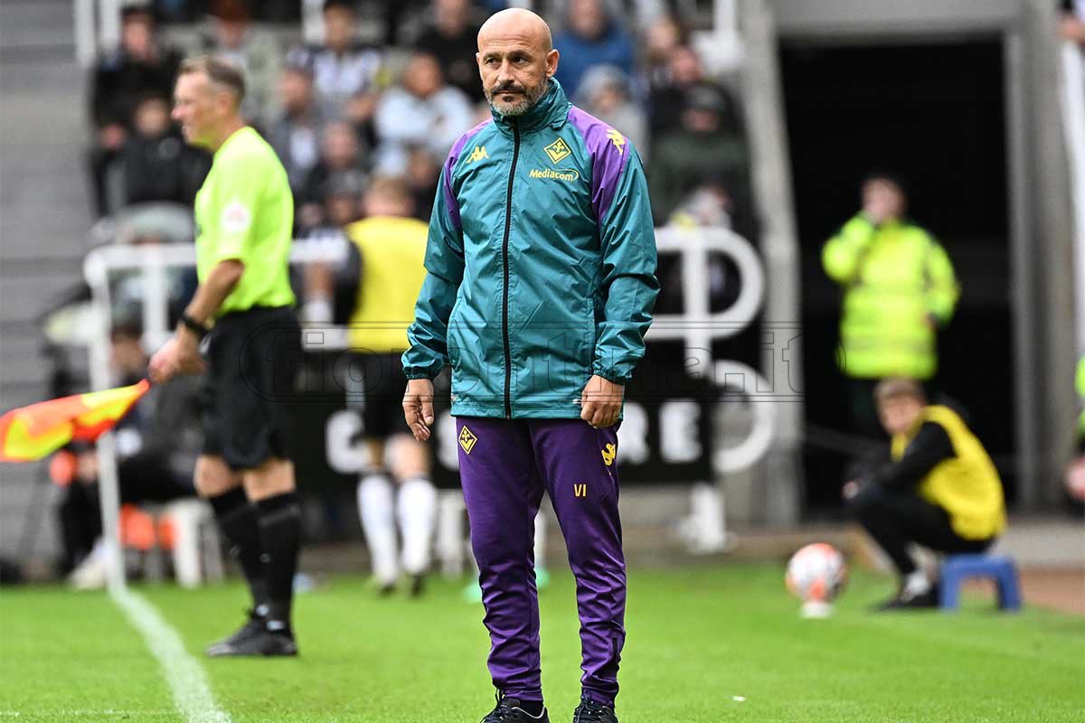 Il programma di oggi in casa Fiorentina: alle 14.00 c'è Fiorentina-Nizza