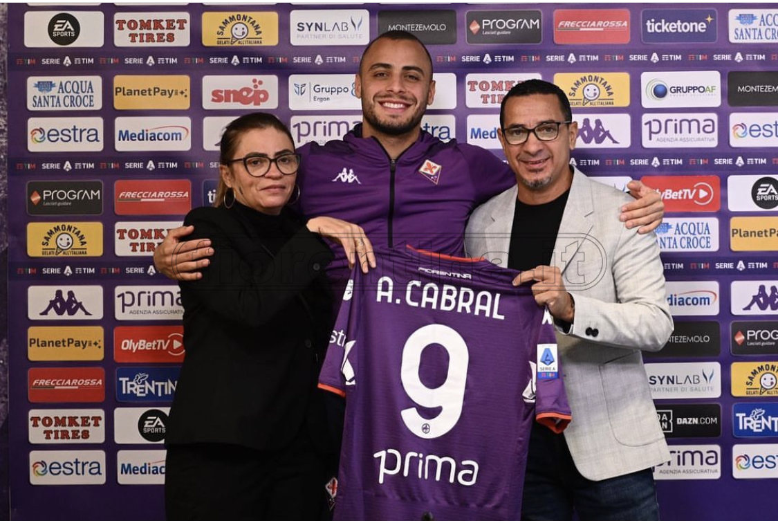 Il padre di Cabral: “È felice. Onorerà la maglia del Benfica. Grazie Fiorentina”