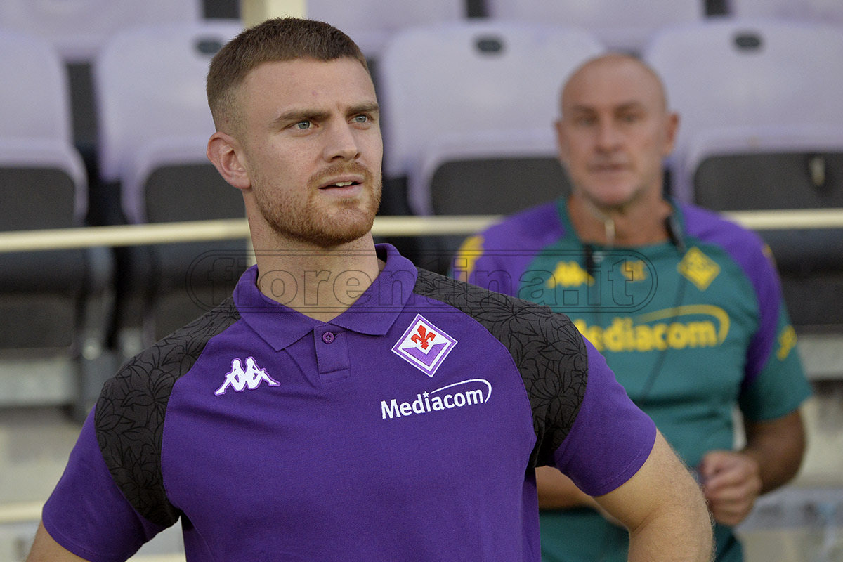 Fiorentina-OFI Creta, l'abbraccio del Franchi per Beltran (VIDEO VI.IT)