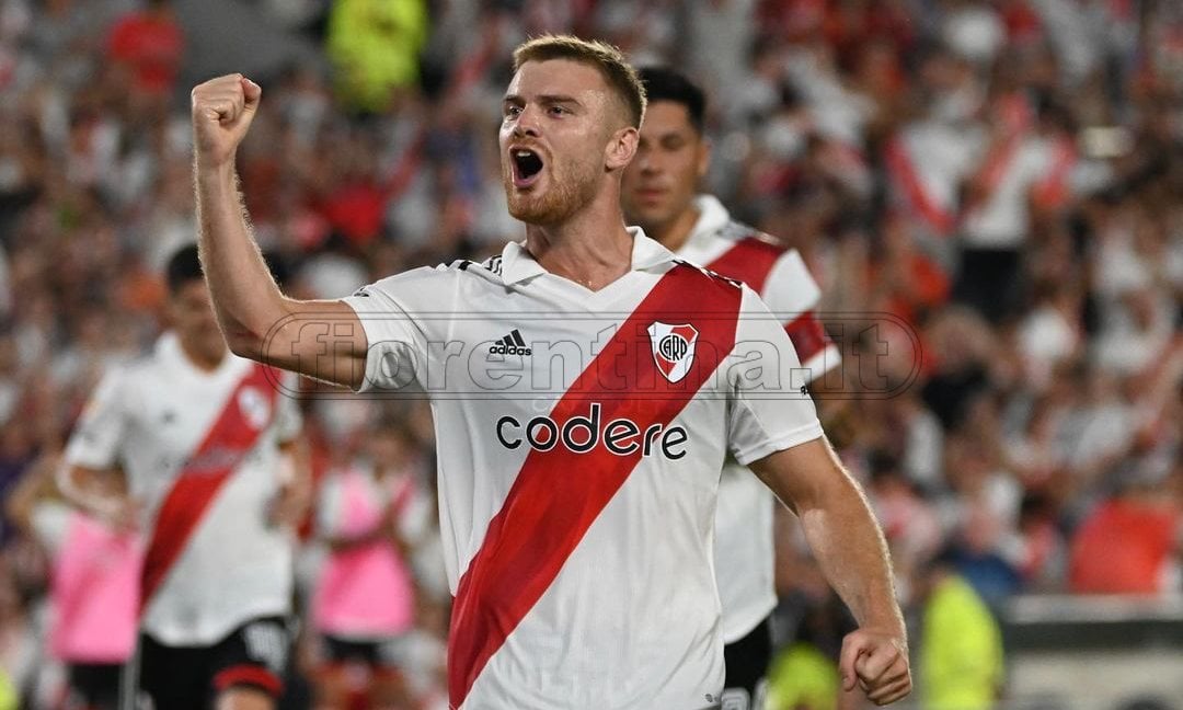 Alvarez: "Dybala ha vissuto a casa di Beltran. La mamma non voleva che facesse il 9. Per Lucas sarà facile adattarsi"