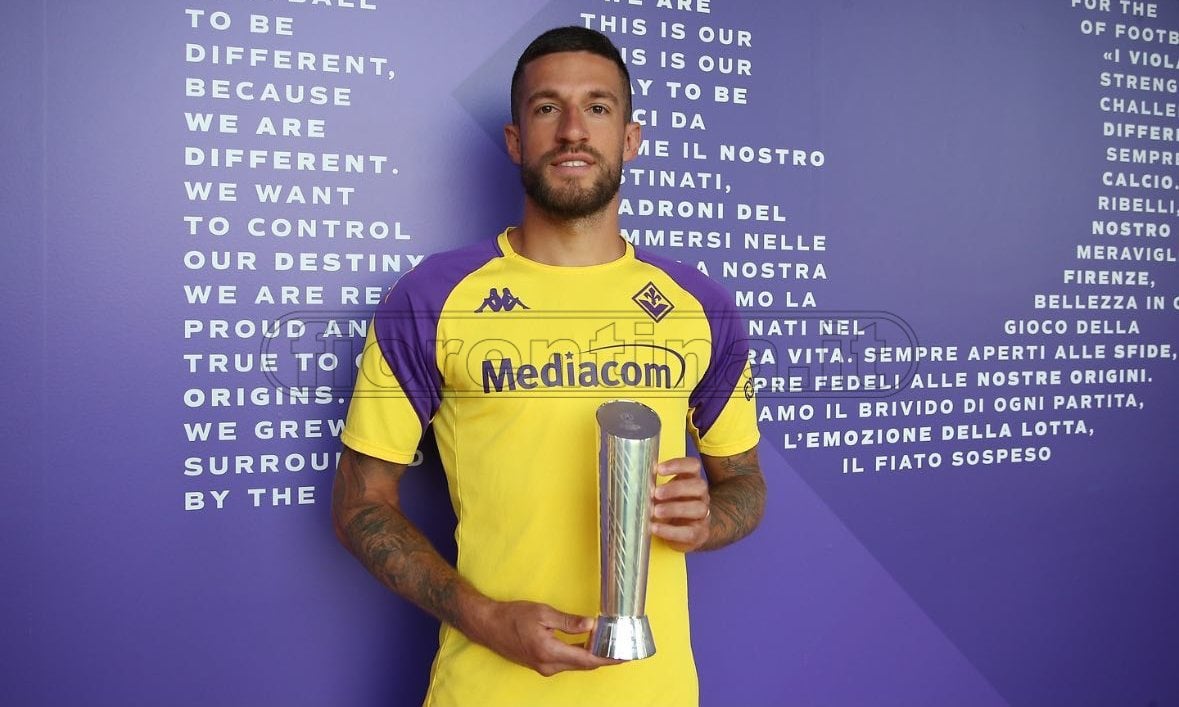 Tre viola premiati e inseriti nella Top XI della scorsa Conference League (FOTO)
