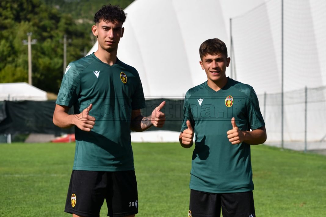 Ternana, ufficiali gli arrivi di Favasuli e Lucchesi dalla Fiorentina