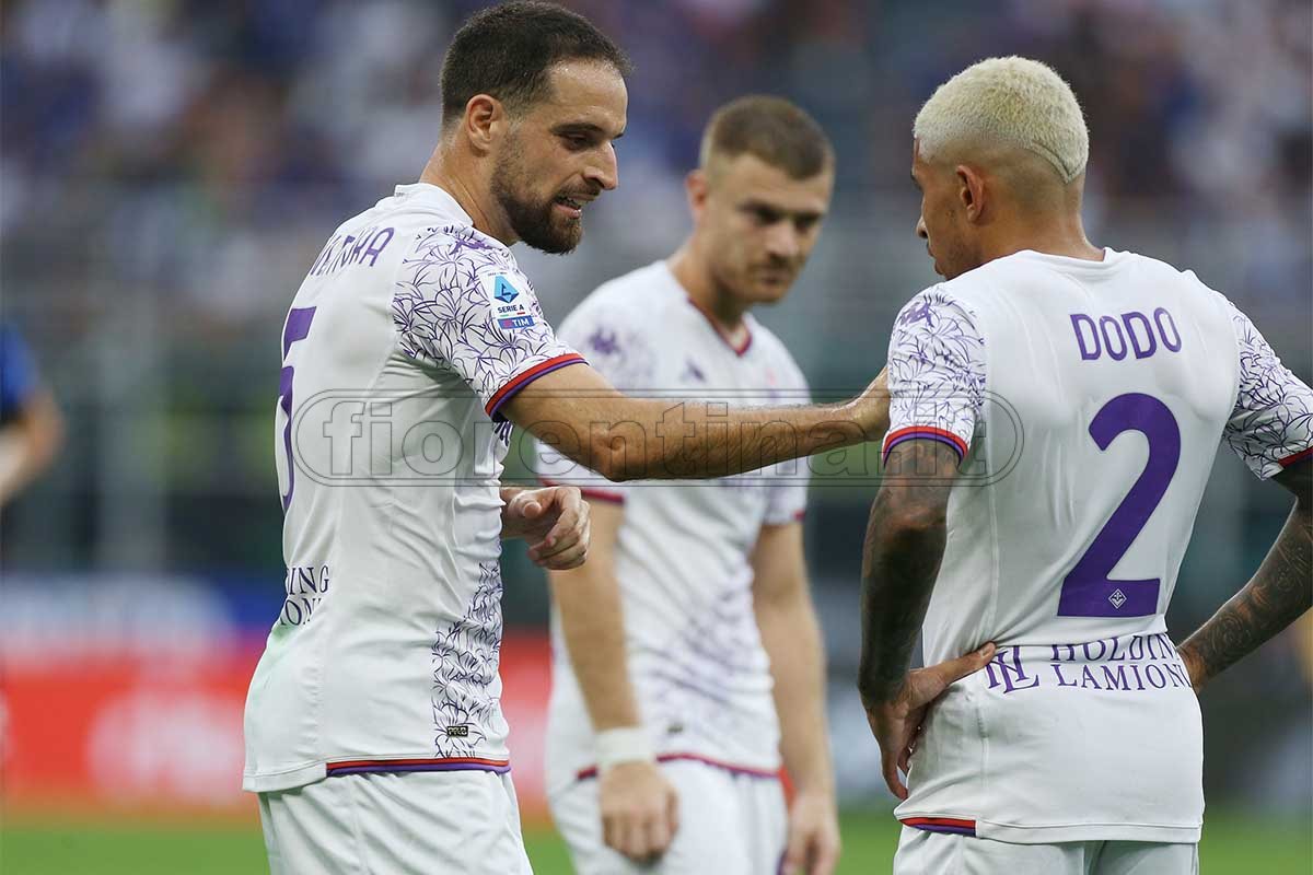 Resettare San Siro e diventare presto squadra. Primi processi e mugugni, ma serve anche calma. La sosta servirà parecchio