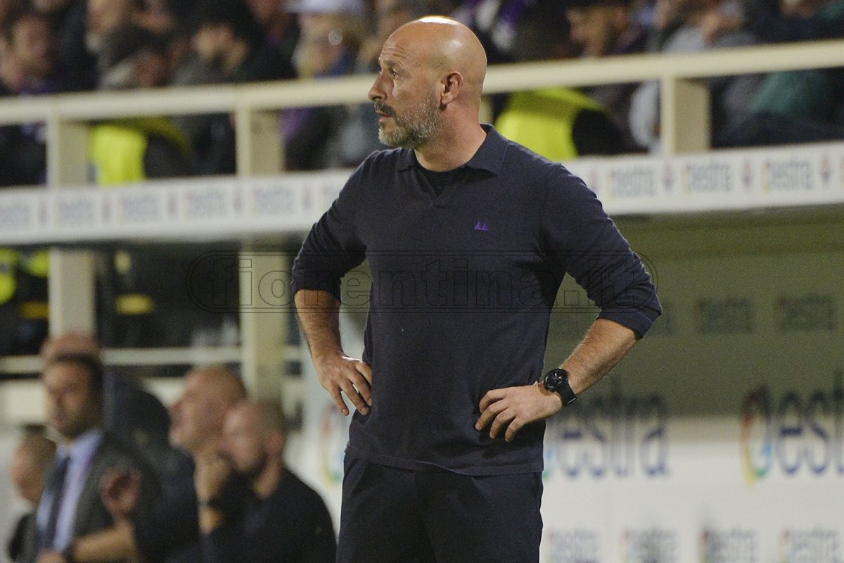 Lazio-Fiorentina, i convocati di Italiano: out Kayode. Torna Mina. Biraghi ok