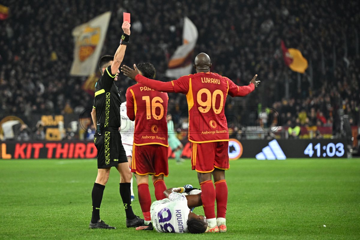 Oggi Roma-Cagliari: con tre punti i giallorossi scapperebbero via per la Fiorentina