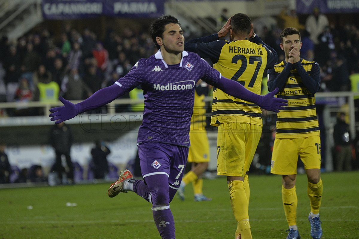 PAGELLE VI.IT - Christensen salva la Fiorentina, rimonta con Nzola e Sottil. Ma tanti sono insufficienti