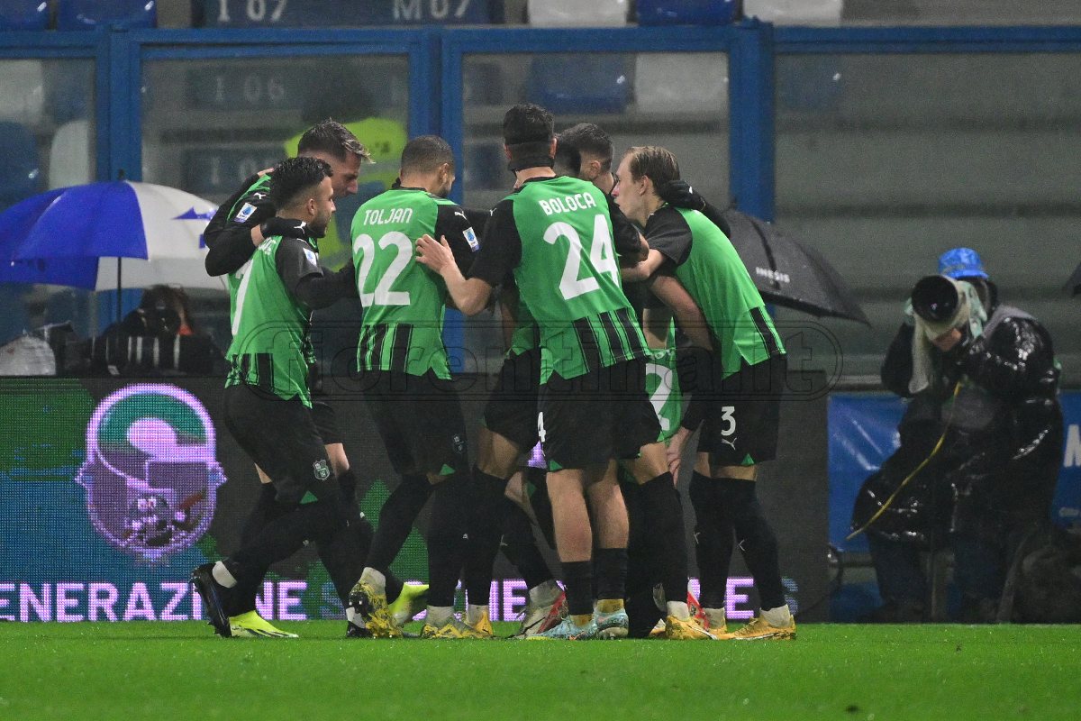 Serie A: il Verona batte e inguaia sempre più il Sassuolo. Decide Swiderski
