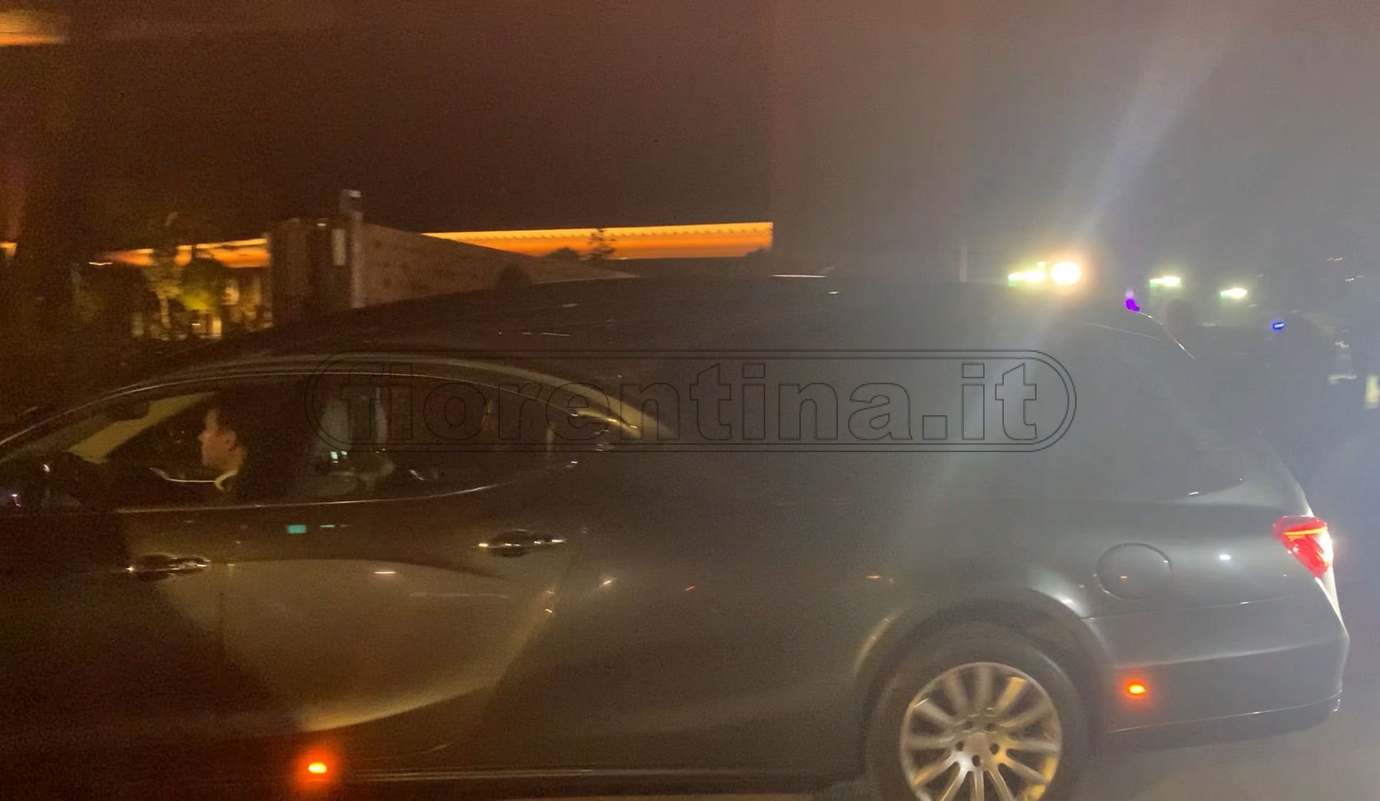 Il feretro di Joe Barone è arrivato al Viola Park (VIDEO VI.IT)