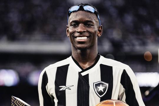 Napoli, sondaggi per Luiz Enrique. L'ex obiettivo viola costa 40 milioni